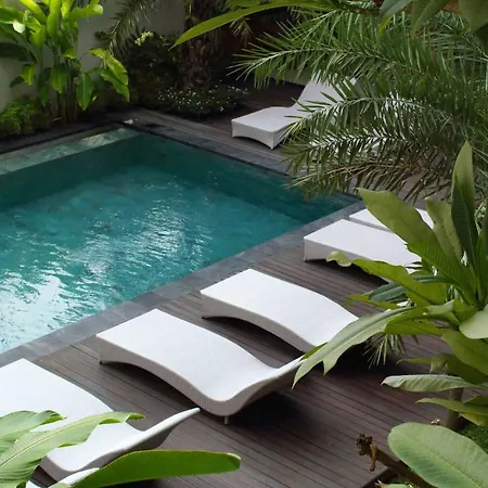 Grand Mirah Boutique Hotel