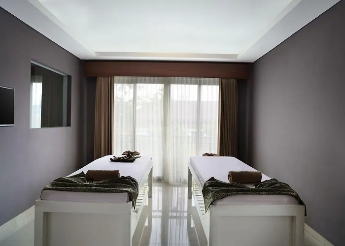 Grand Mirah Boutique 3*