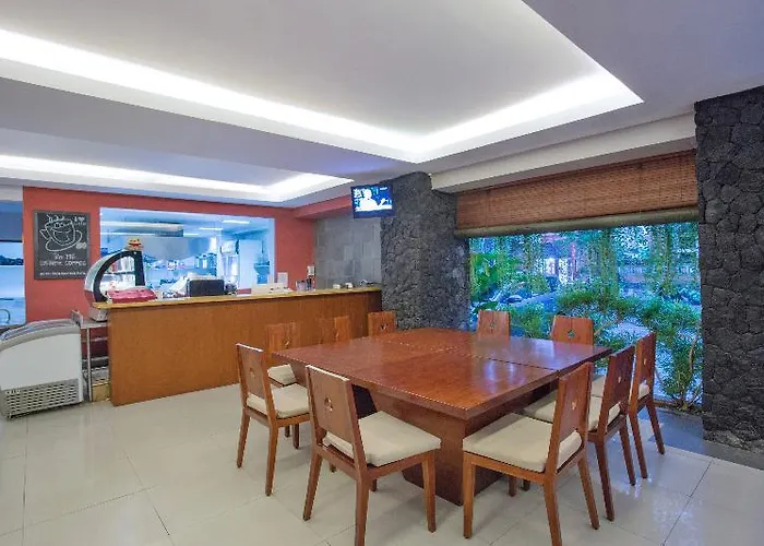 Grand Mirah Boutique
